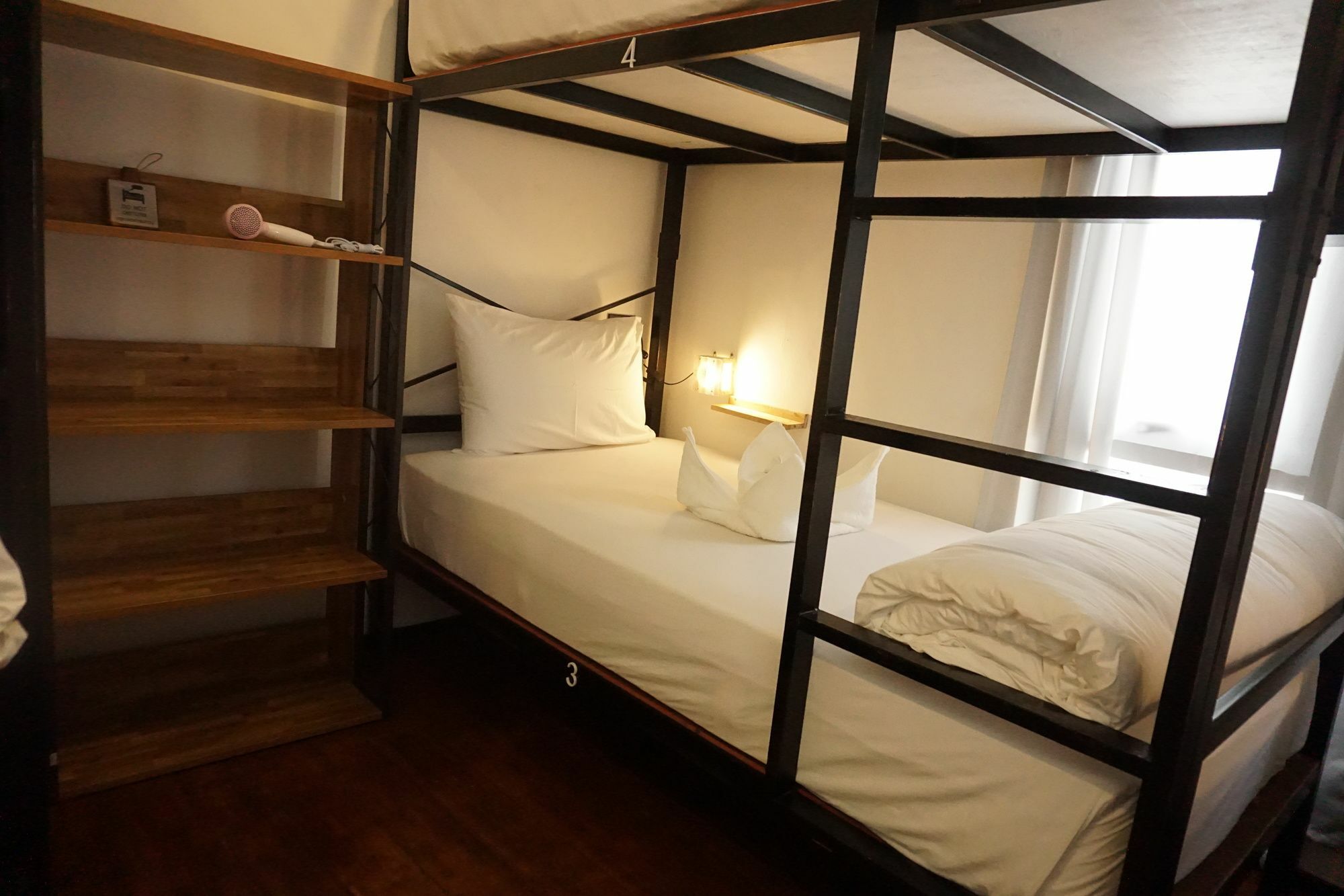 Sherloft Home & Hostel Csiangmaj Kültér fotó
