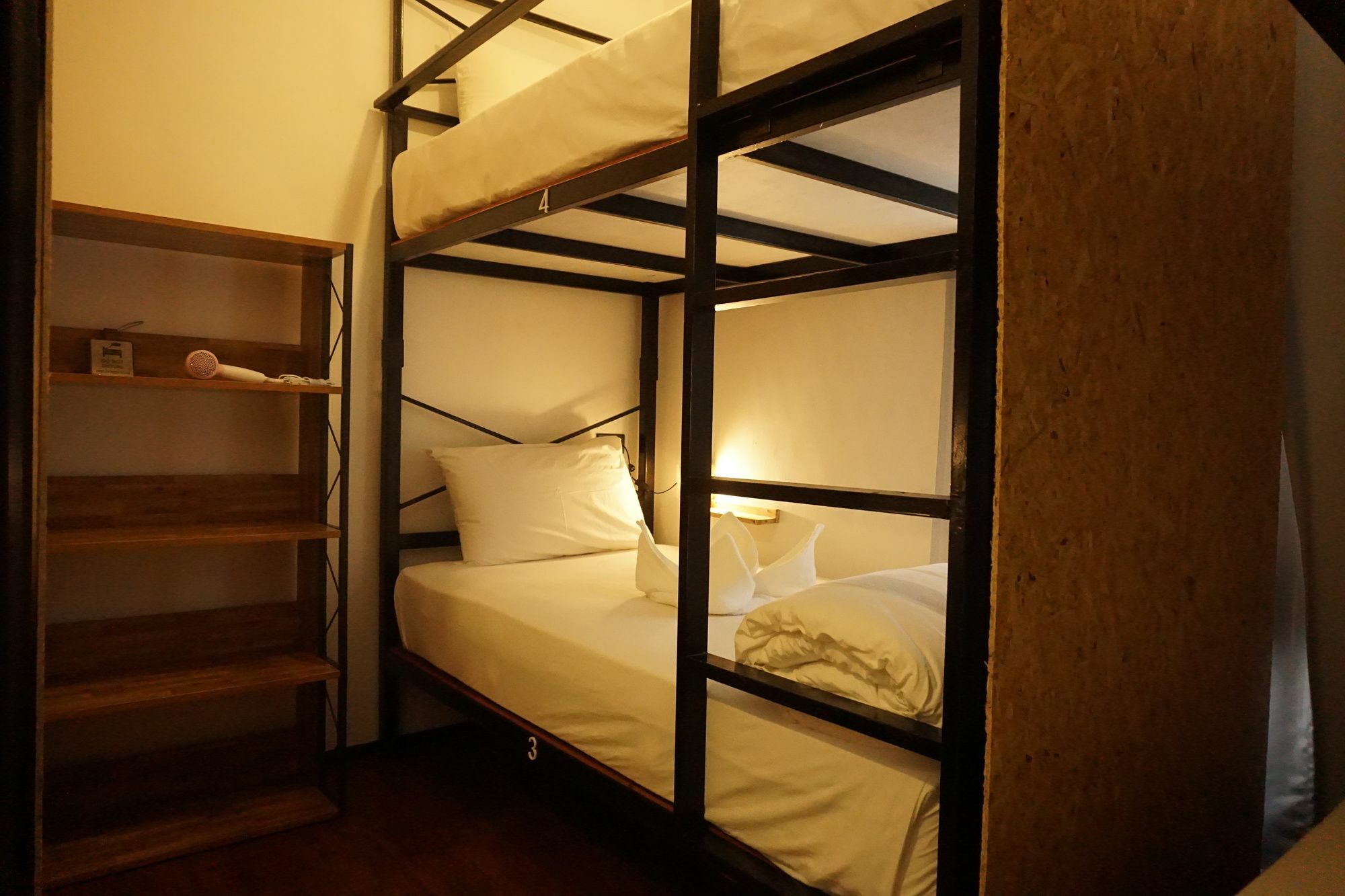 Sherloft Home & Hostel Csiangmaj Kültér fotó